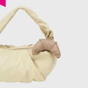 LES VISIONNAIRES CROISSANT CHARM SILKY Taschenanhänger