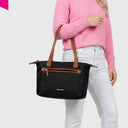 EMILY & NOAH JARINA Cityshopper klein